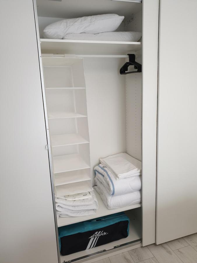 ,Private Apartment, Aircondition, Garage, Hd Tv Pl & De, Wifi, Fully Equipped, Near Beach Kolobrzeg Luaran gambar